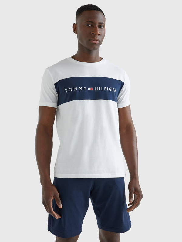 Herren Logo Flag Tommy Hilfiger T-Shirt weiß UM0UM01170