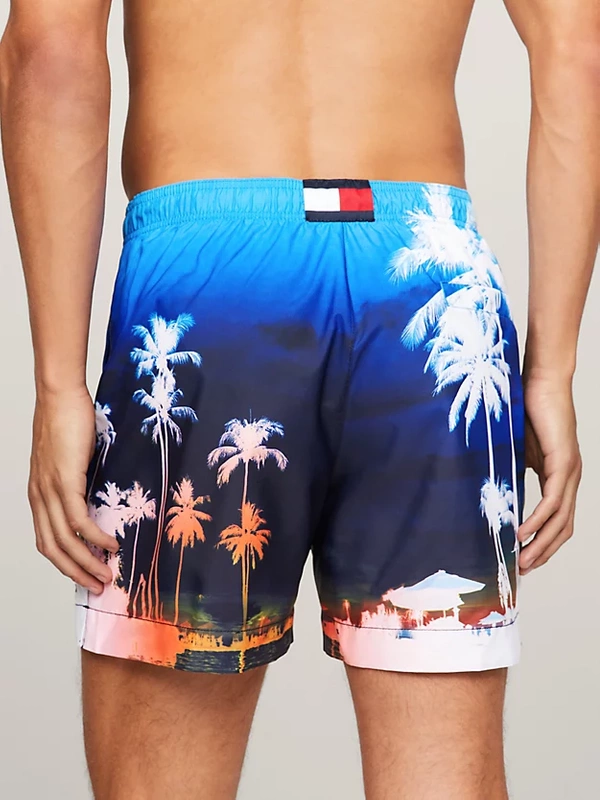 Tommy Hilfiger men&#39;s swimming shorts, multicolored UM0UM03295
